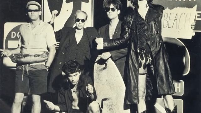 Wall Of Voodoo - Mexican Radio - Madame Wong’s West, West Hollywood, CA 10-03-1987 смотреть онлайн