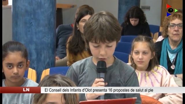 El Consell dels Infants d’Olot presenta 16 propostes de salut al ple смотреть онлайн