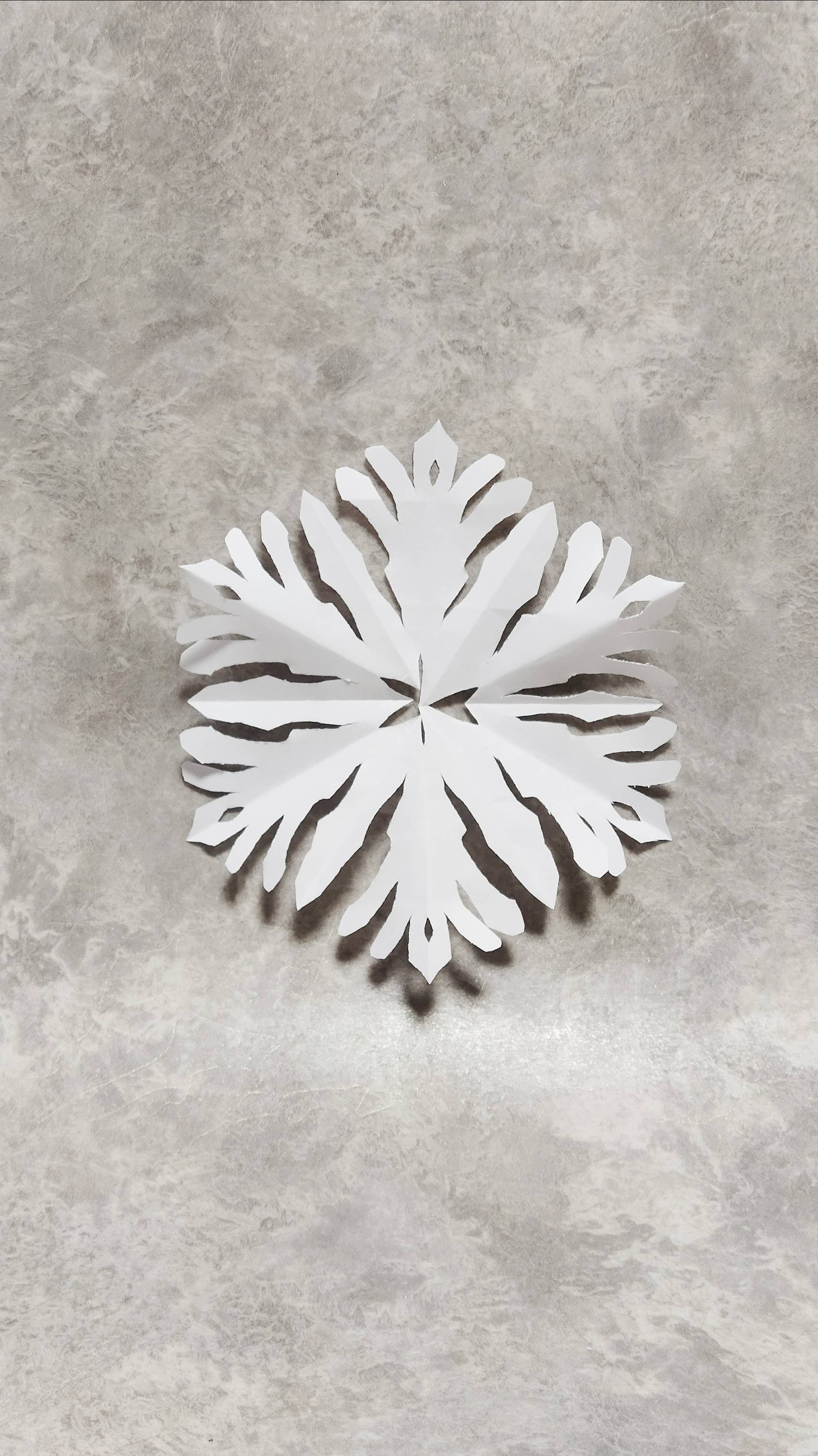 Снежинка из бумаги смотреть онлайн