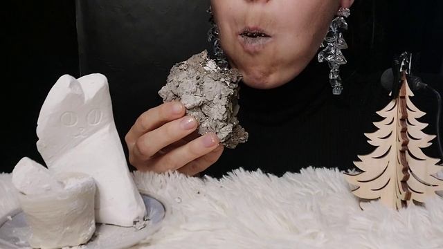 АСМР ~ Большая печенька ASMR ~ Big cookie смотреть онлайн