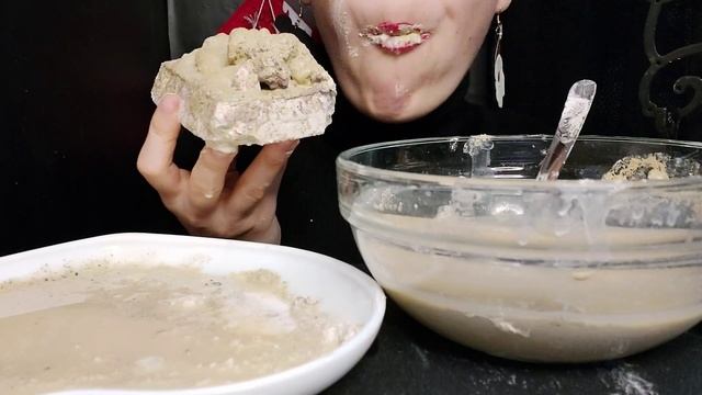 АСМР ~ Белая гора в золотой пасте ASMR ~ White Mountain in golden paste смотреть онлайн
