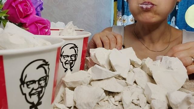 АСМР ~ Большая гора чипсов. Волоконовка. ASMR ~ A big mountain of chips. Volokonovka. смотреть онлайн