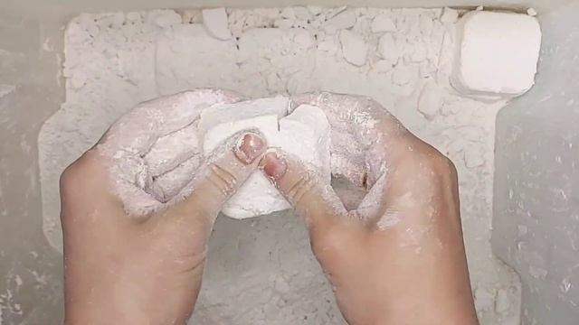 ASMR ~ 20 blocks gym chalk. Crunch reformed gym chalk ~ смотреть онлайн