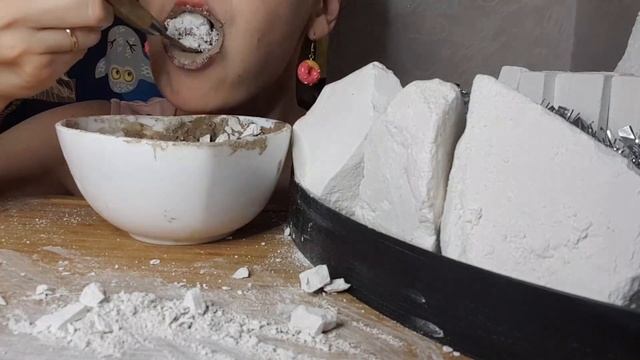 Супчик и сухие чипсы. Сухой и мокрый хруст. Soup and dry chips. Dry and wet crunch. смотреть онлайн