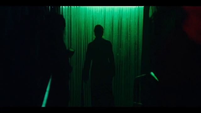 Плохая девочка | Дубляж | 2025 смотреть онлайн