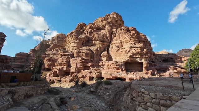 Dünya Harikası Petra - Wadi Musa l Ürdün Vlog 🇯🇴 смотреть онлайн