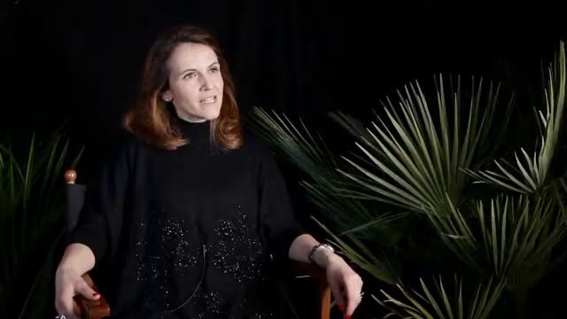 Aura Mugler Interview смотреть онлайн
