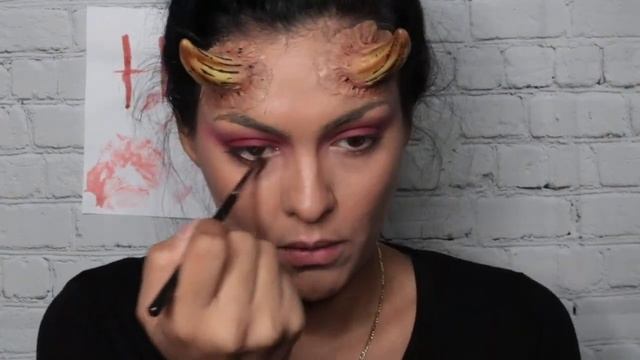 Devil SFX makeup (Halloween) смотреть онлайн