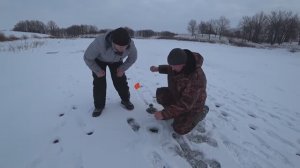 ПЕРВЫЙ ЛЁД. РЫБАЛКА НА ЩУКУ. ОСТАВИЛ ЖЕРЛИЦЫ БЕЗ ПРИСМОТРА