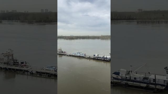 10.05.2024 уровень воды в реке Обь 258 см. Ветра почти нет. А тот, что дует - скорее тёплый. смотреть онлайн