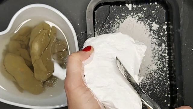 АСМР ~ Замачивание глины Уральская. Крошка мела из сорта "Летний". смотреть онлайн