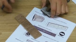 Прижим для циркулярной пилы.