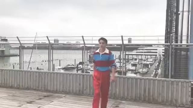 Ной(Ноа) Шнапп📽🌞👌😁 смотреть онлайн