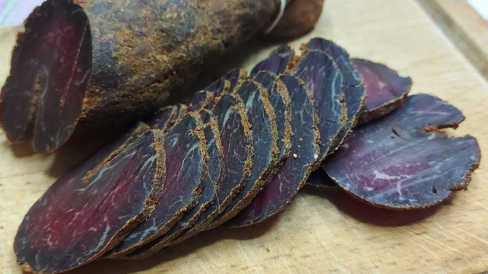 Как приготовить сухое мясо? На самом деле это очень просто! смотреть онлайн