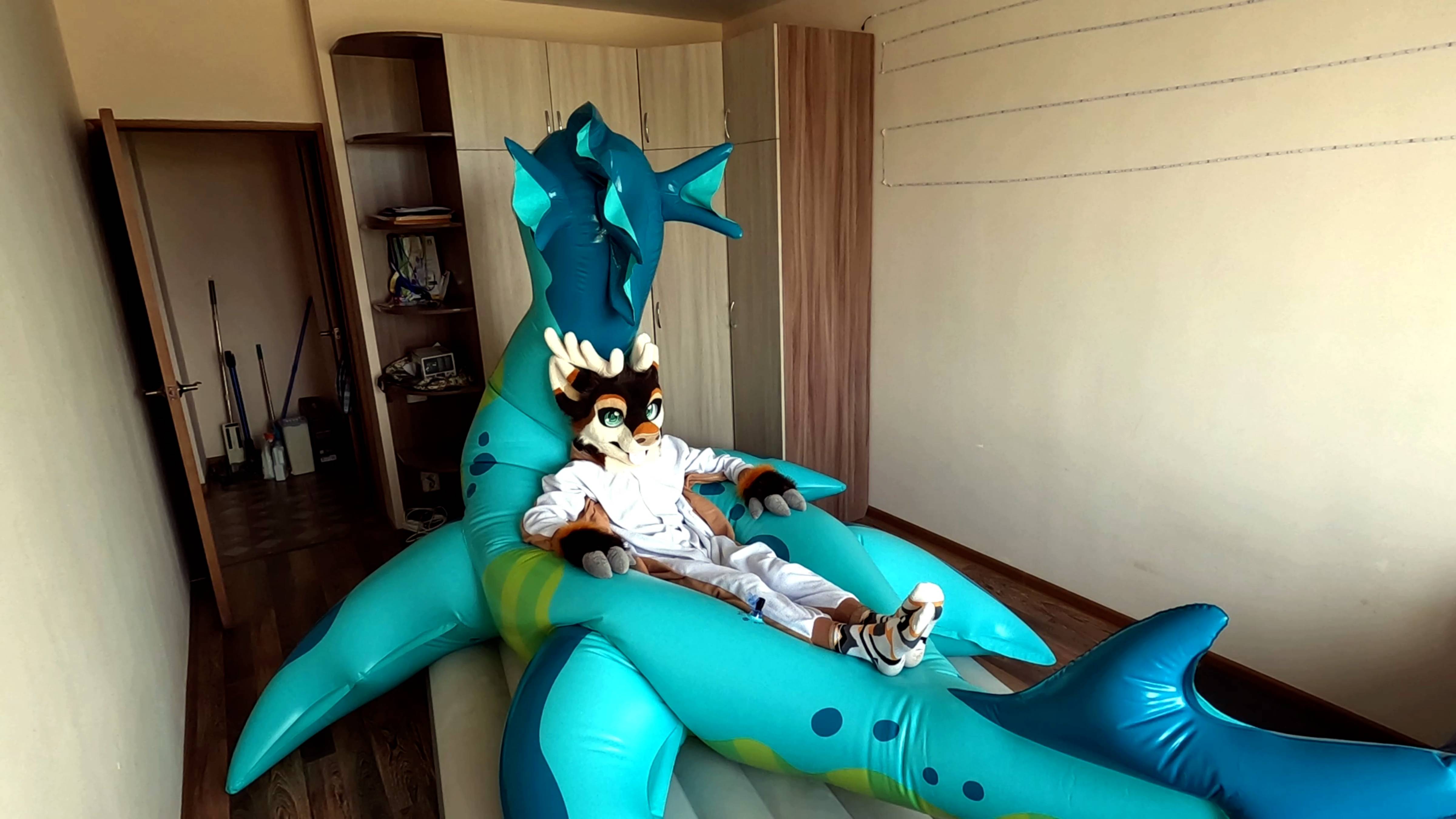 PuffyPaws Dragon Deflating