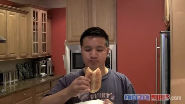 Stouffer's Signature Classics Roast Beef Cheddar Toasted Sub Video Review: Freezerburns (Ep521) смотреть онлайн