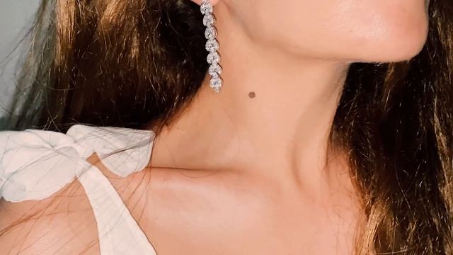 Свадебные Серьги Cristal смотреть онлайн