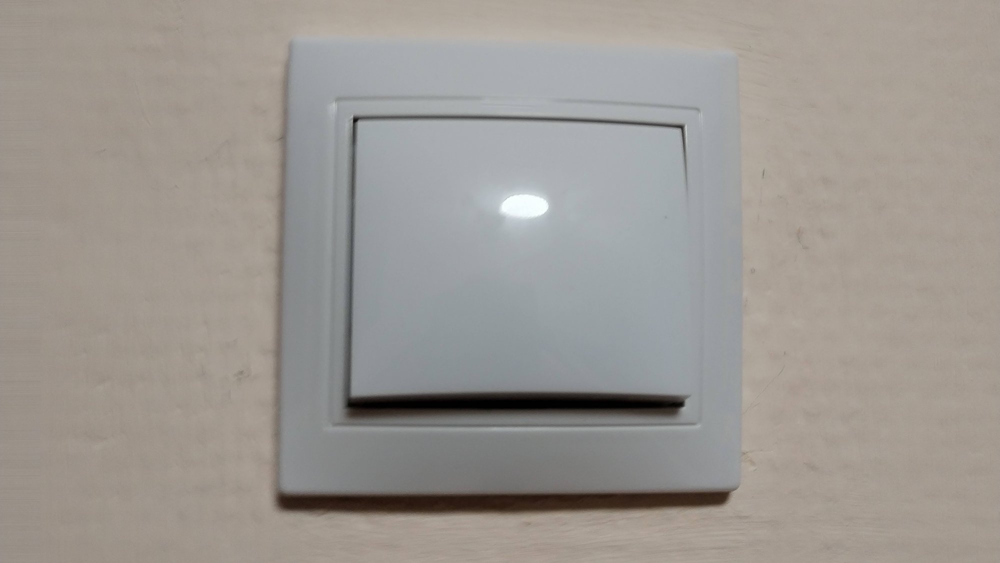 Как установить выключатель одноклавишный в квартире смотреть онлайн