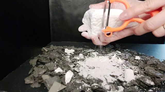 АСМР ~ Замачивание глины ❤ Сердце ❤на ночь Резка, колка. ASMR ~ Soaking Lina Heart for the night смотреть онлайн