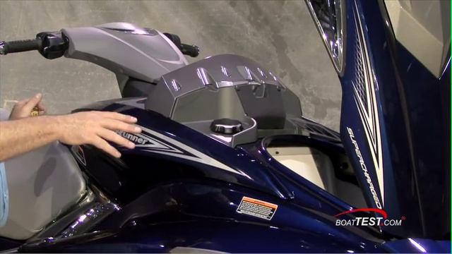 Yamaha FX Cruiser 2010 Wave Runner Reviews- by BoatTest.com смотреть онлайн