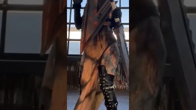 Страшно красивая!!! смотреть онлайн