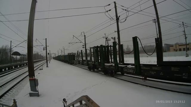 Тепловоз 2М62-0748 с грузовым смотреть онлайн