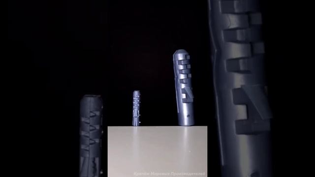 Дюбель-малыш впервые встретил своего близнеца-гиганта смотреть онлайн