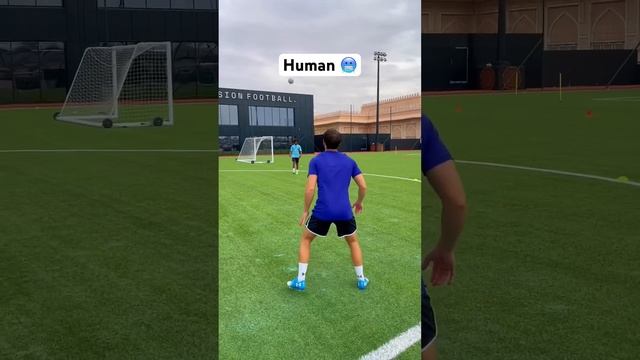 Футбол будущего? смотреть онлайн