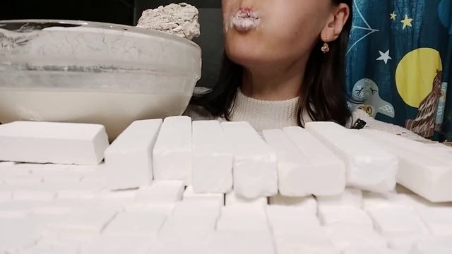 АСМР ~ 28.000 подписчиков! ПЕЧЕНЬЕ ASMR ~ Cookies with cream смотреть онлайн