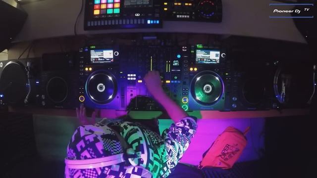 DJ LIST @ Experimental On Pioneer DJ TV Moscow 2017 - HiRes