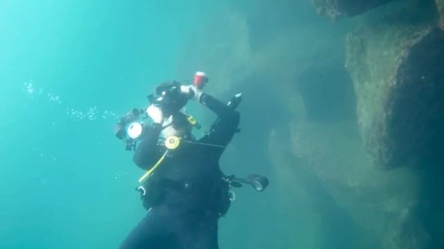 South China Diving Club goes East Dam смотреть онлайн