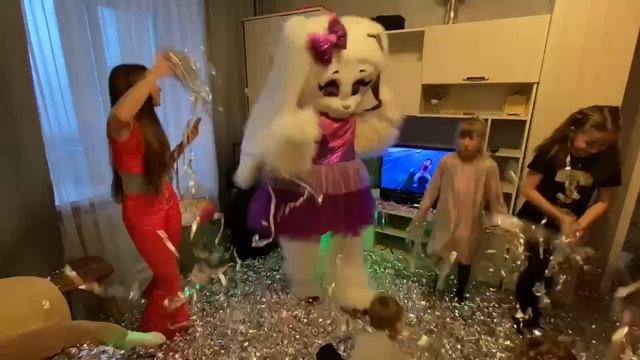 #Зайчик смотреть онлайн