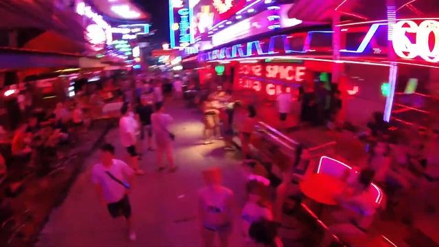 Soi Cowboy on Songkran 2017 5 смотреть онлайн