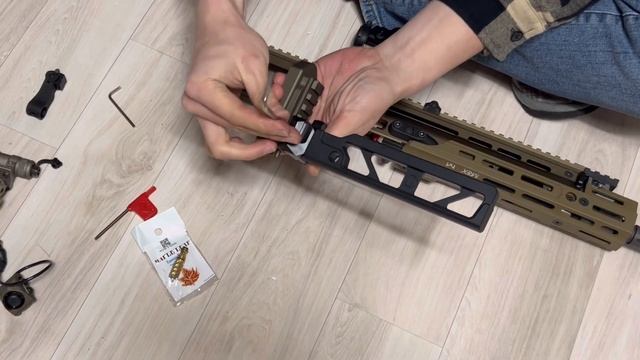 Custom WE Scar-L GBBR (PTS MREX MK2 Handguard Installation) смотреть онлайн