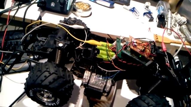 RC TRUCK ALIVE_Via_BlueTooth смотреть онлайн