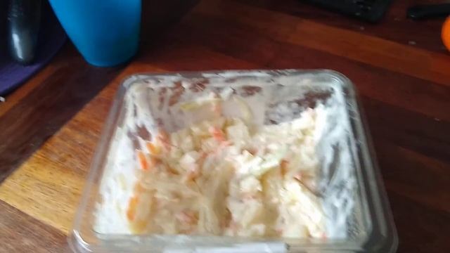Aldi fish, wedges ('Champion' brand) and creamy coleslaw смотреть онлайн