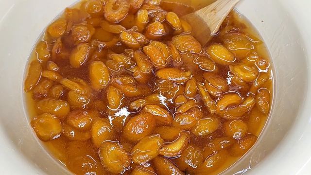 КЛАССИЧЕСКОЕ АБРИКОСОВОЕ ВАРЕНЬЕ! Простой рецепт варенья КАК В ДЕТСТВЕ! смотреть онлайн