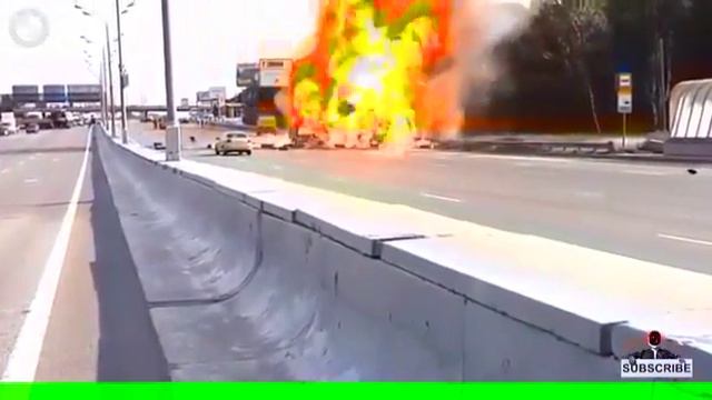 Крутой пожар на трассе смотреть онлайн