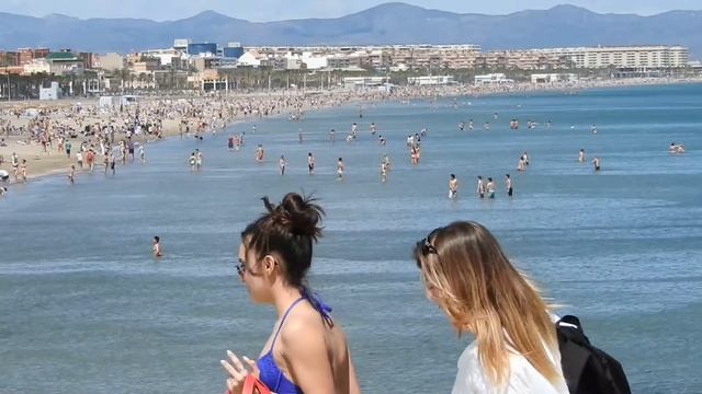 Пляж Валенсии смотреть онлайн