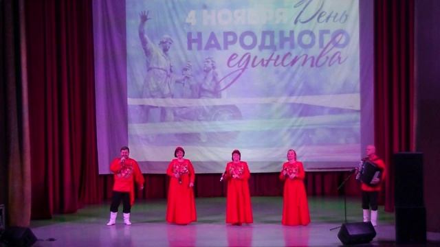 Народный ансамбль "Аюшка" - "Хуторок" смотреть онлайн