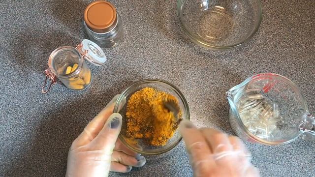DIY Turmeric Capsules Supplements смотреть онлайн