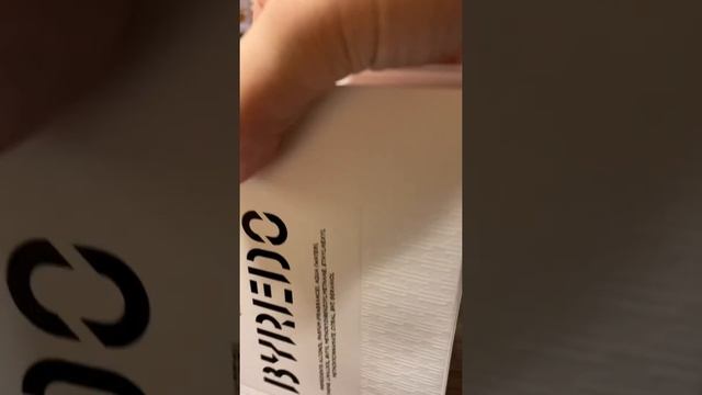 Открыли на распив очередной флакон Byredo Gypsy Water - сказочный аромат эльфов 🧝♀️ и бабочек 🦋 смотреть онлайн