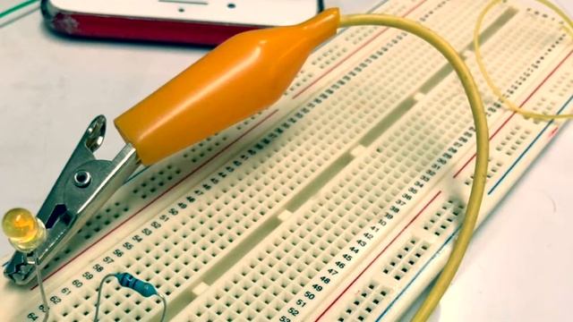 Circuito eléctrico/ Equipo 7/4to C/Iriarte, Jaspeado, Gonzalez Sánchez y Morfin смотреть онлайн