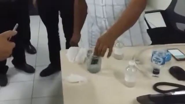 Presentasi dan Uji Bahan Liquid Gas Novec 1230 смотреть онлайн