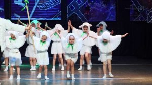 Зажигательный танец"Весëлые овечки "