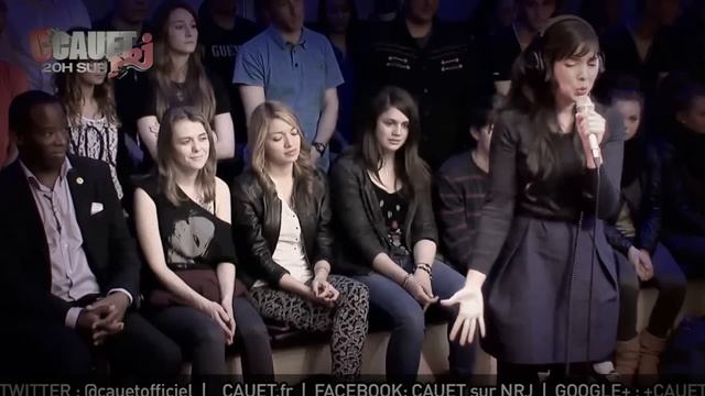 Indila-Tourner Dans Le Vide   Live - NRJ