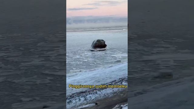 penyebab laut membeku dan mengeluarkan asap❓❓ #shortvideo #musimdingin #funnyvideo смотреть онлайн