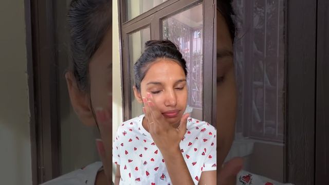 Monsoon Skincare Routine using Pilgrim's Product | Niacinamide & Alpha Arbutin Skin Clarifying Seru смотреть онлайн