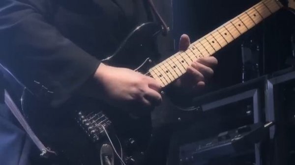 Marillion - Easter - Live at the Marillion Weekend 2011