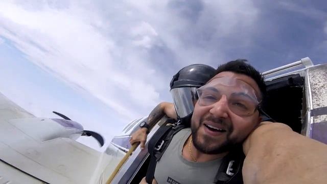 Skydive Space Center - 4/2/22 - Load 5 смотреть онлайн